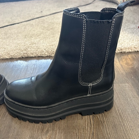 black marc fisher platform boots size 6.5 - Picture 4 of 6